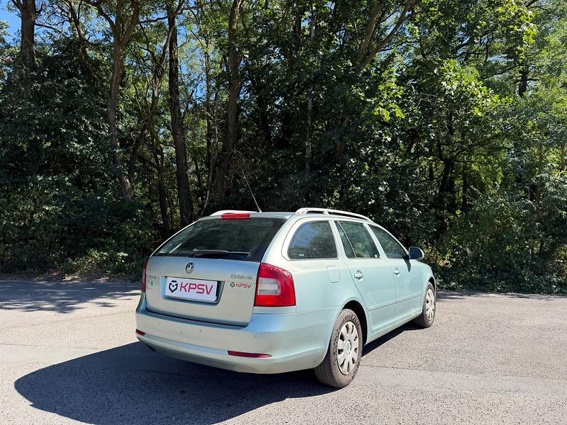 Škoda Octavia (2008) 1.8 TSI 118 kW - fotka 4 z 11