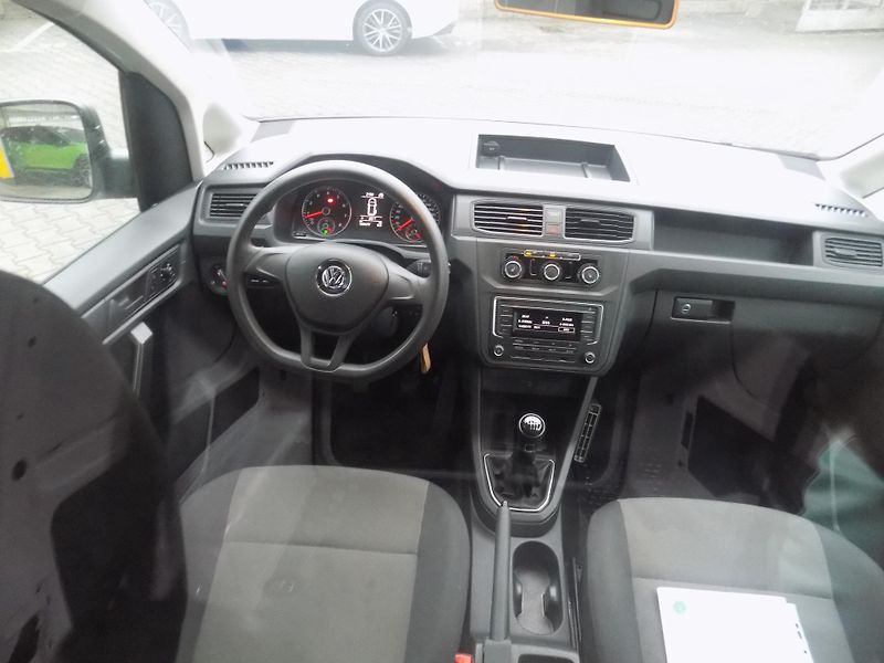 Volkswagen Caddy (2018) 1.4 TGi CNG - fotka 12 z 12