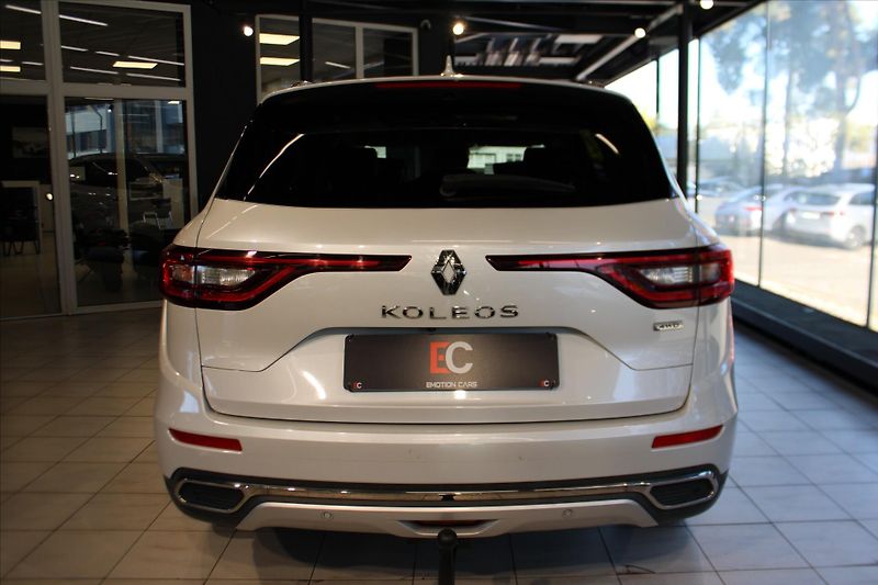Renault Koleos dCi 4x4 X-Tronic Initiale Pari - fotka 5 z 35