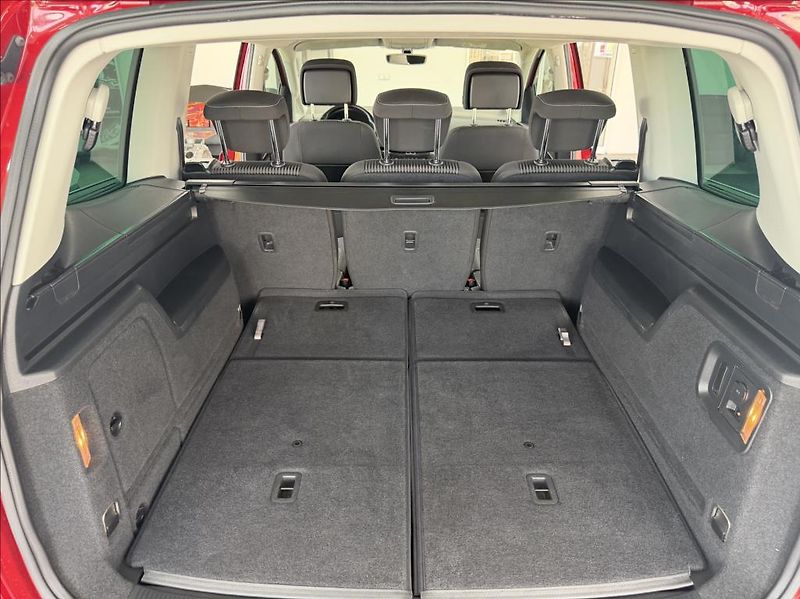 Seat Alhambra 1,4 TSI, 7-míst,Navi,Panorama - fotka 33 z 33