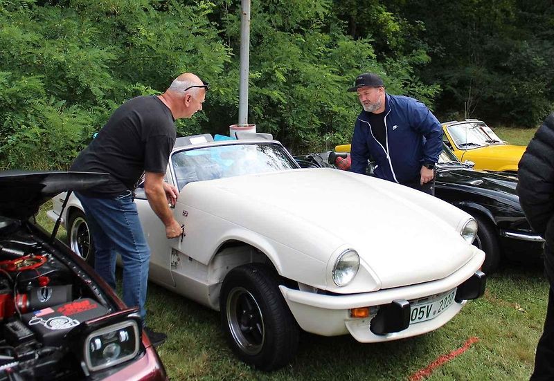 V Libořicích u Žatce se uskutečnil v pořadí třetí sraz historických vozidel. Ford Mustang nemohl chybět.