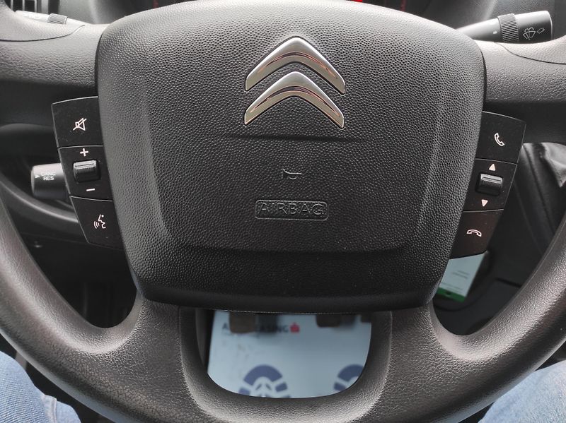 Citroën Jumper 2,2BlueHDi L3H2, ČR - fotka 16 z 37
