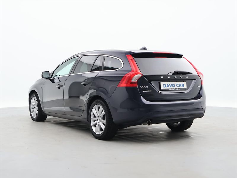 Volvo V60 2,0 D2 Ocean Race Navi Kůže - fotka 5 z 31