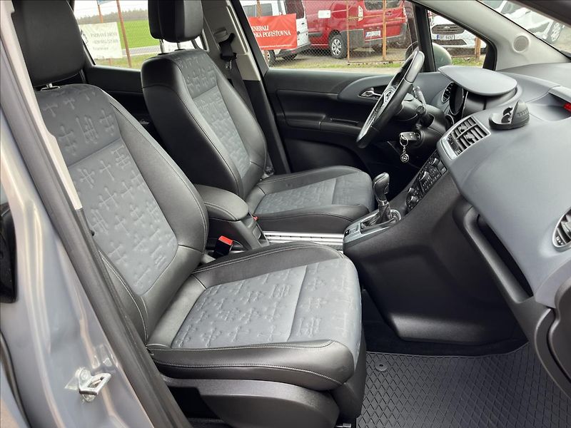 Opel Meriva 1,4 i 88KW AUTOMAT AC SERVIS - fotka 11 z 39