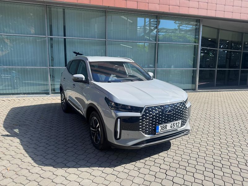 Chery Tiggo 4 HEV (2026) 1,5 UNIQUE - fotka 2 z 27
