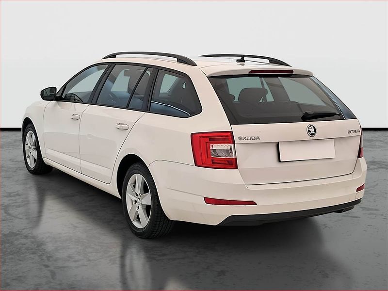 Škoda Octavia (2015) Style 1.6 TDI, Serv.kniha - fotka 4 z 18