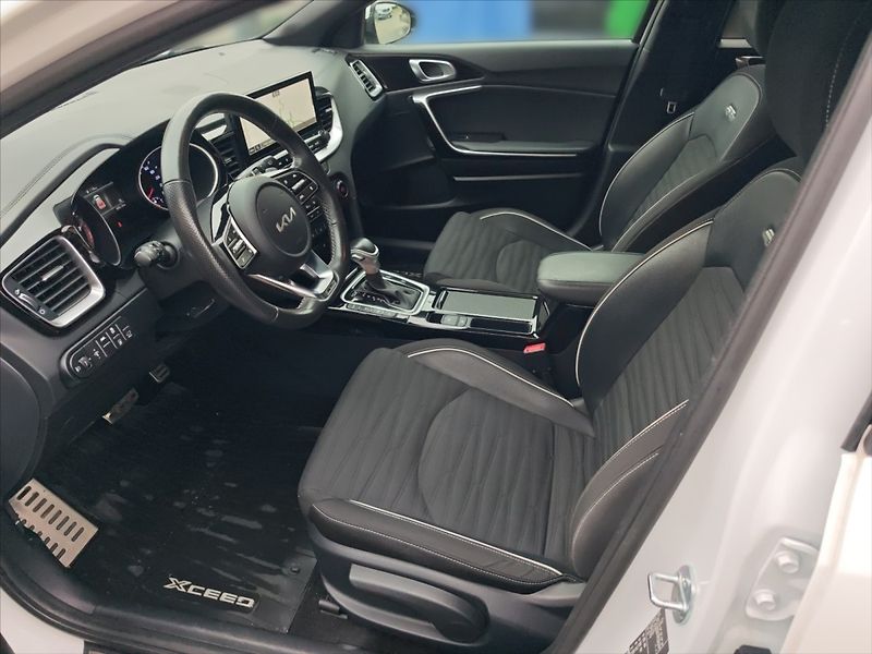 Kia XCeed 1,5 T-GDI GT-Line AT - fotka 6 z 11