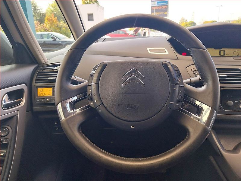 Citroën C4 Picasso (2012) 1.6 HDi, Serv.kniha, po STK - fotka 12 z 16