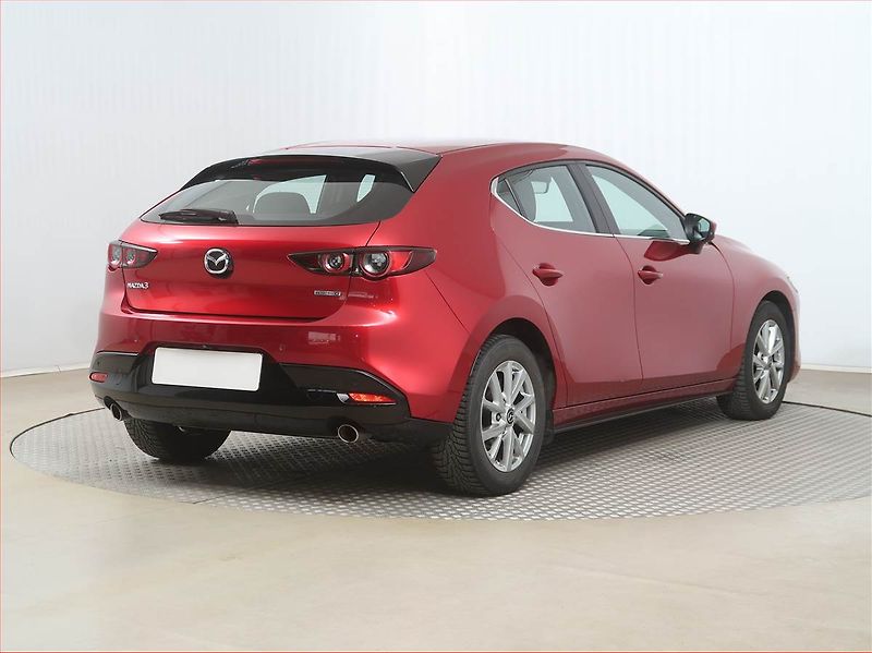 Mazda 3 (2019) 2.0 Skyactiv-G, ČR,1.maj, Navi - fotka 5 z 18