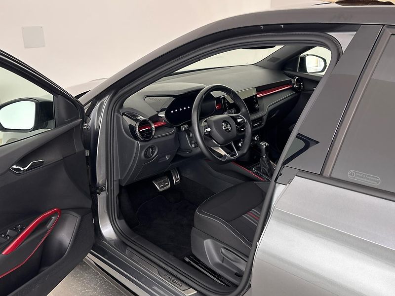 Škoda Fabia Monte Carlo DSG - fotka 6 z 29