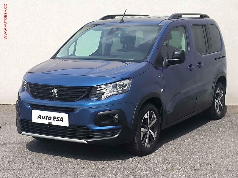 Peugeot Rifter (2023) 1.5HDi, GT Line, navi, kamera - fotka 3 z 24