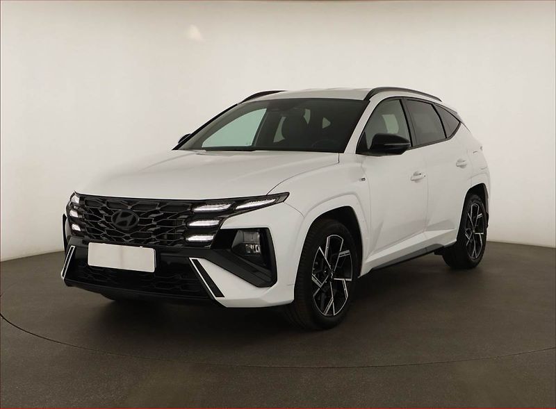 Hyundai Tucson (2025) 1.6 T-GDI, N-LINE, DPH - fotka 2 z 18