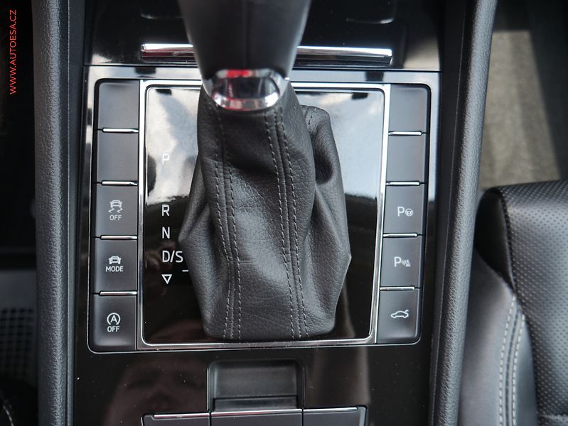 Škoda Superb (2019) 2.0 TDI 4x4, 2.maj,ČR, L&K - fotka 21 z 24