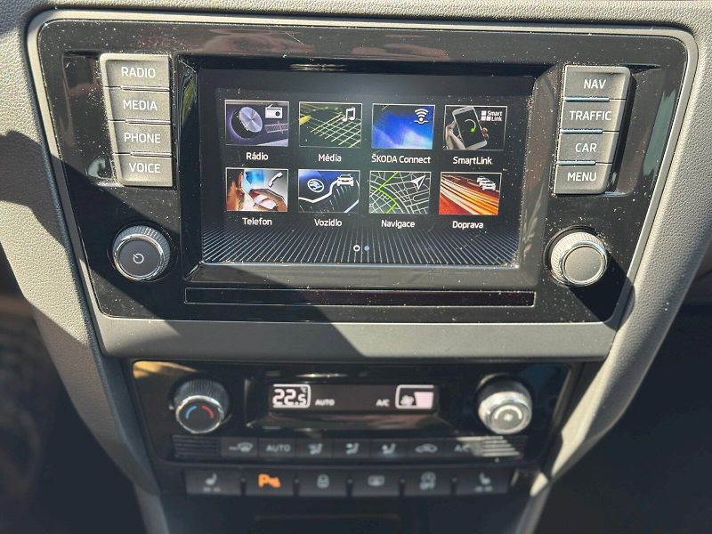 Škoda Rapid (2019) Style 1.0 TSI 81kW - fotka 14 z 24