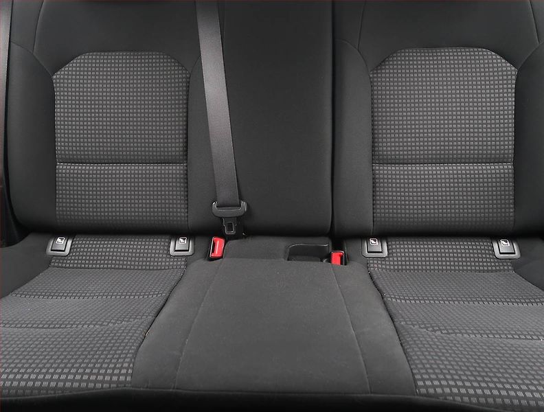 Kia Ceed (2018) 1.6 CRDi, Serv.kniha, Tempomat - fotka 10 z 14