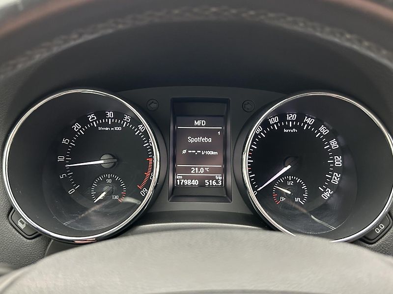 Škoda Yeti 2.0 TDI Experience - fotka 12 z 28