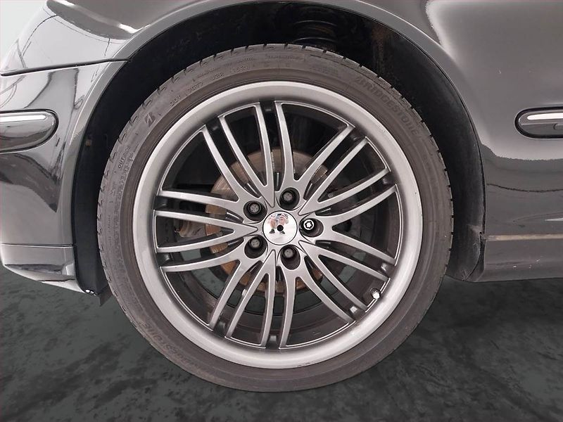 Mercedes-Benz Třídy C (2003) Avantgarde C 180 Kompressor - fotka 14 z 20