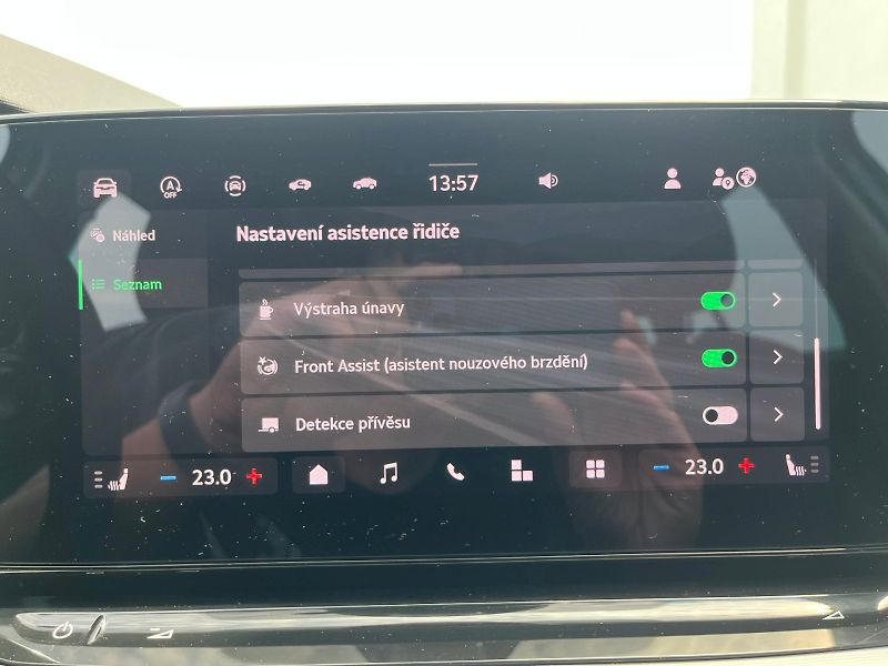 Škoda Octavia (2025) Selection 1.5 TSI 110 kW - fotka 29 z 33