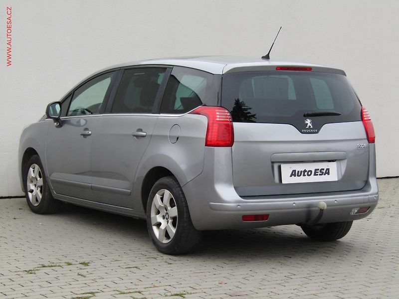 Peugeot 5008 (2015) 1.6HDi, ČR, AC, TZ, navi - fotka 6 z 18