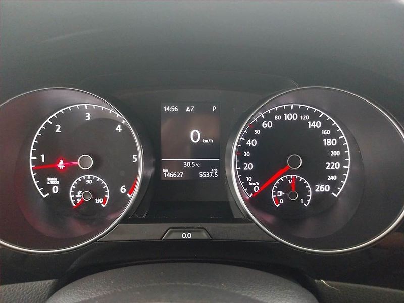 Volkswagen Golf Sportsvan (2015) Comfortline 2.0 TDI, Automat - fotka 11 z 17