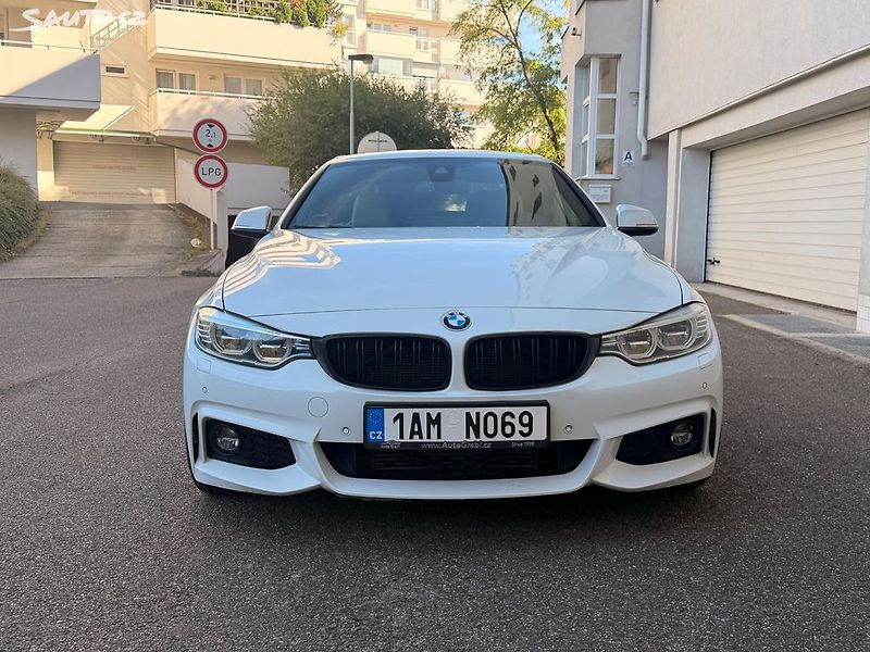 BMW Řada 4 Kabriolet HardTop 120kw - fotka 8 z 25