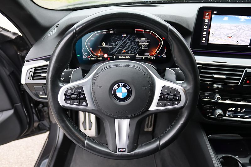 BMW Řada 5 540D XDRIVE G30 M-PAKET 250kW - fotka 24 z 50