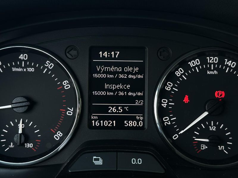 Škoda Rapid (2015) 1.2TSI/77kW *1.Maj. * PANORAMA - fotka 8 z 31