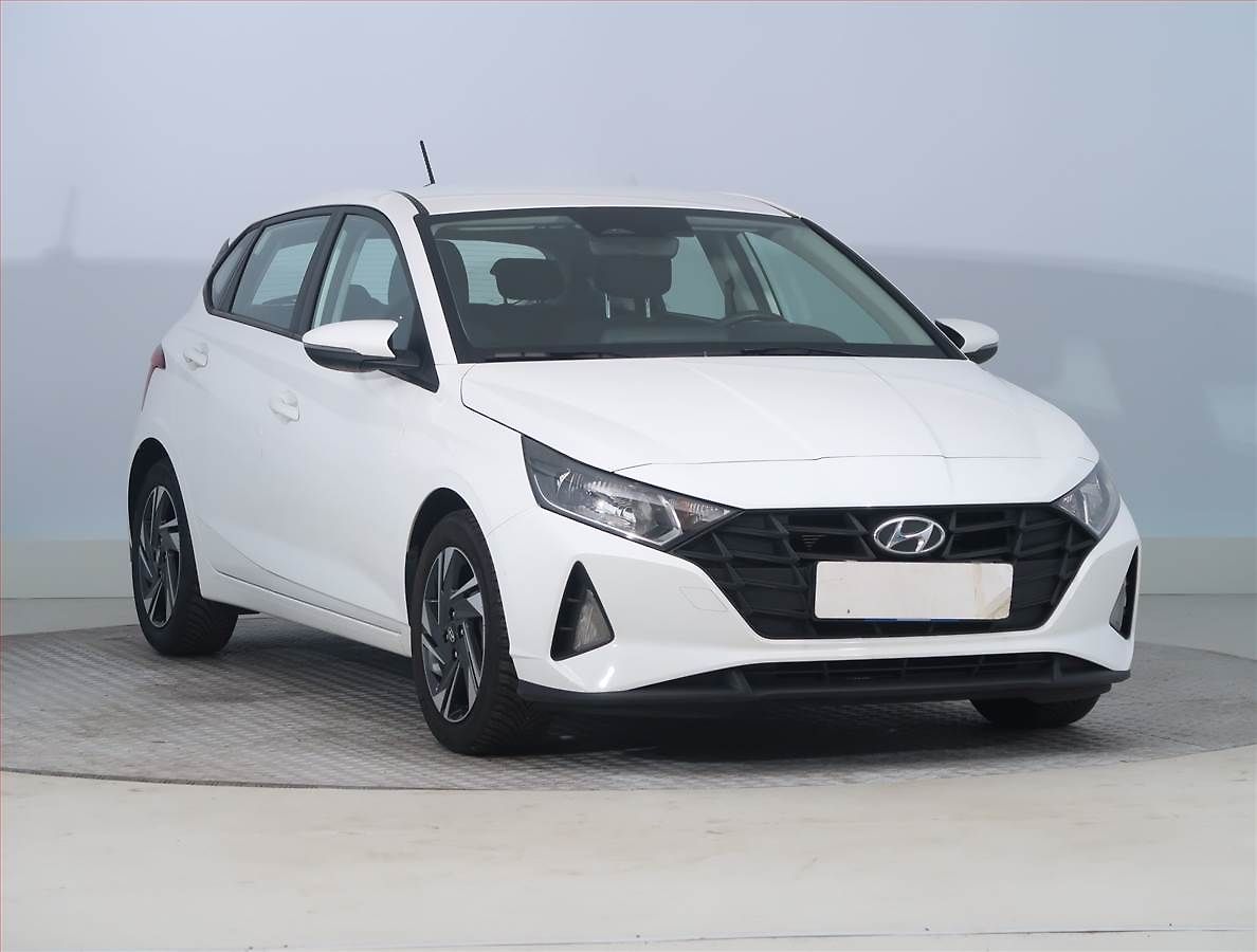 Hyundai i20 1.2, Serv.kniha, Park. senzory