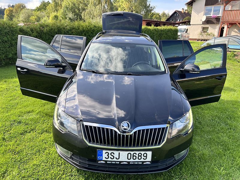 Škoda Superb 2.0TDI 103KW,DIGIKLIMA,TZ,ALU - fotka 25 z 48