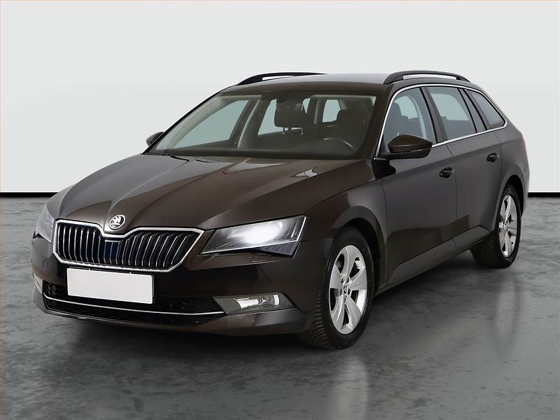 Škoda Superb (2016) Style 2.0 TDI, Automat - fotka 2 z 18