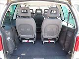 Volkswagen Sharan 1.9TDi aut. klima, 7 míst - náhled 36