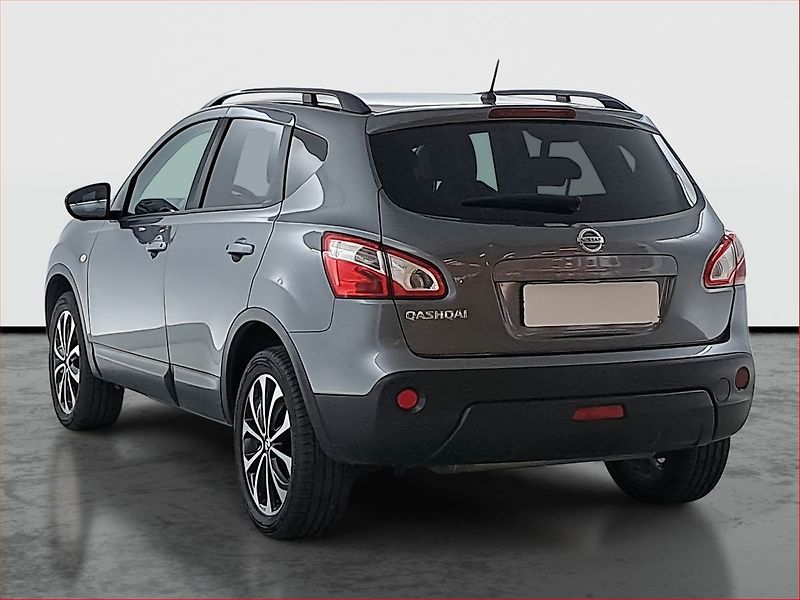 Nissan Qashqai (2013) 1.6, Serv.kniha, Navi - fotka 4 z 16