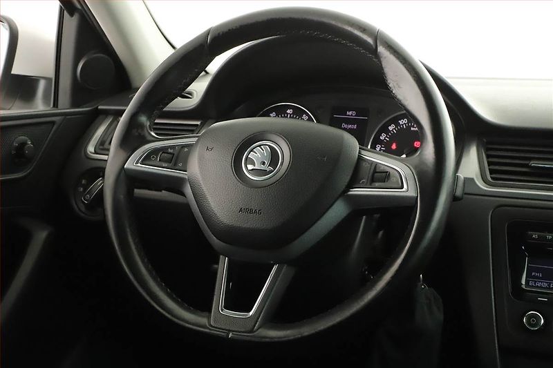 Škoda Rapid (2014) 1.2 TSI, ČR,1.maj, po STK - fotka 8 z 13