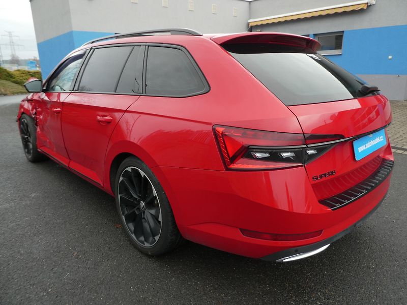 Škoda Superb Kombi 2,0TDi 147kW SPORTLINE - fotka 4 z 15