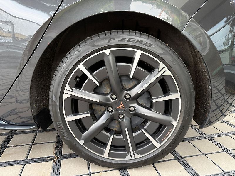 Cupra Born (2022) REZERVACE Beats Audio Masážní - fotka 7 z 43