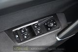 Volkswagen Touran 2.0TDi DSG TAŽNÉ 2xKOLA  - náhled 27