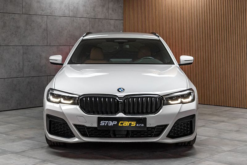 BMW Řada 5 530d xDrive ///MPAKET*ACC*DPH* - fotka 3 z 44