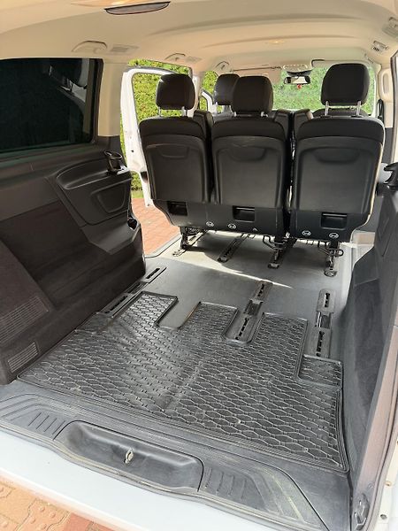 Mercedes-Benz Vito (2019) Vito 116L Tourer PRO - 8míst - fotka 16 z 17