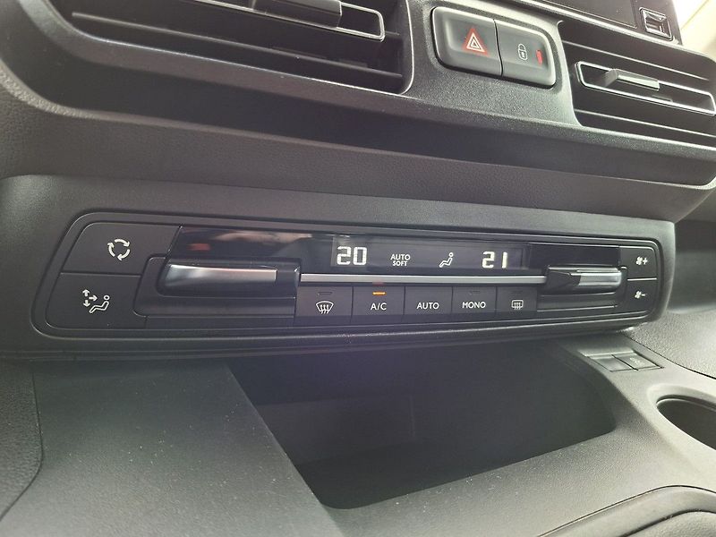Peugeot Rifter ACTIVE 1.5 BHDi 100k M5 - fotka 21 z 22
