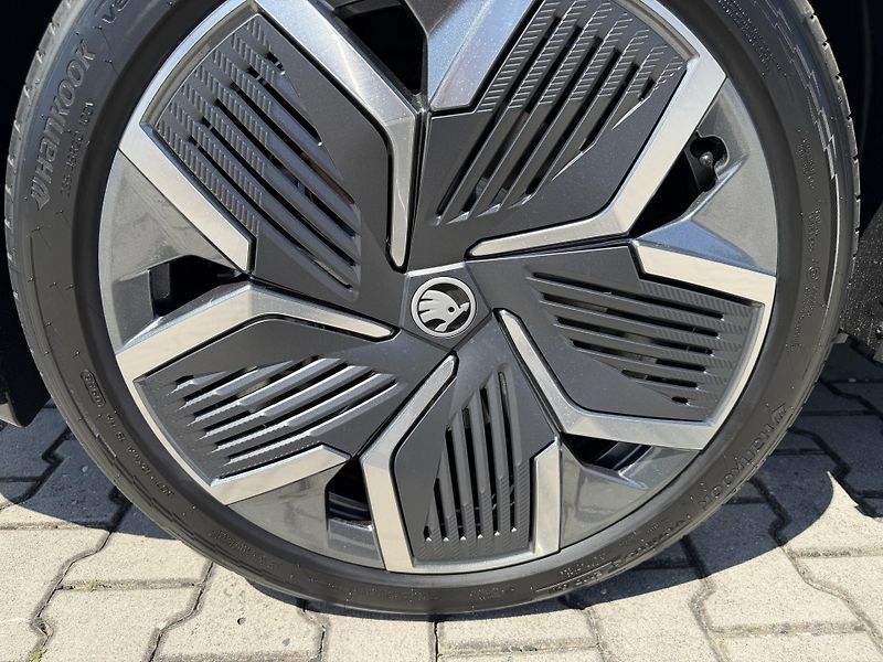 Škoda Kodiaq (2026) 2.0TDI 142kW 4X4 SP TZ NT Z5L! - fotka 17 z 46