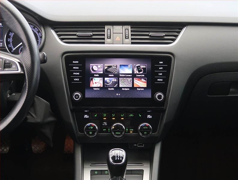 Škoda Octavia (2020) 1.0 TSI, Serv.kniha, Navi - fotka 12 z 22