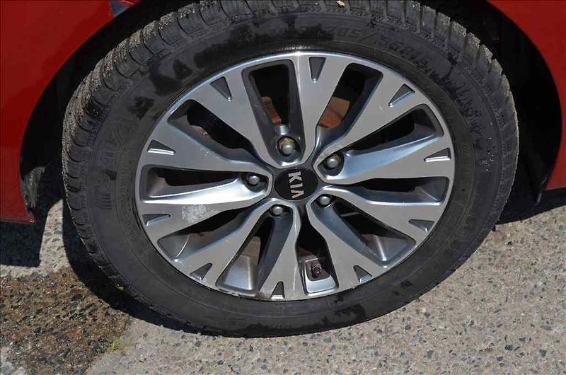 Kia Ceed (2018) 1,6 SW - fotka 13 z 24