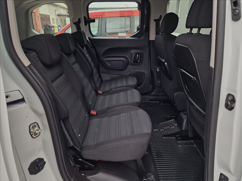 Opel Combo 1.5 Cdti Edition Plus,ČR - fotka 15 z 50