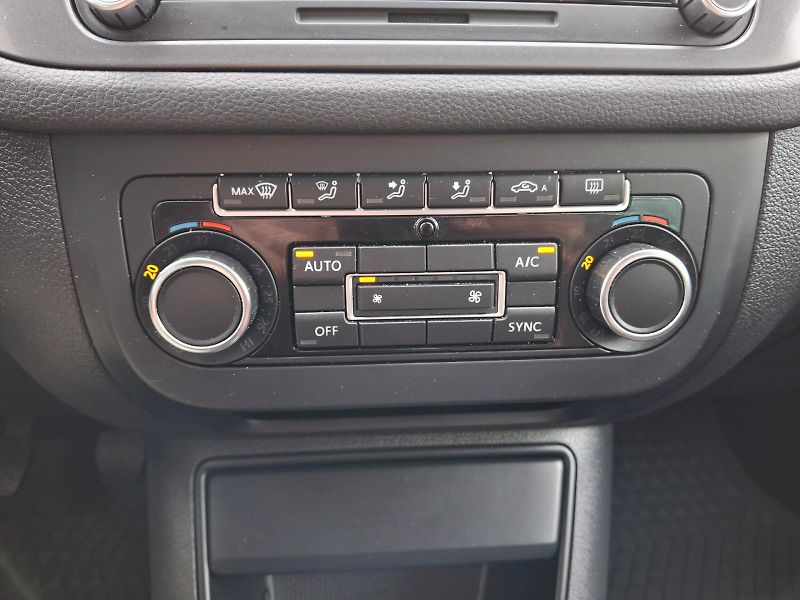 Volkswagen Tiguan (2013) Trend 1,4TSi 90kW - fotka 23 z 33