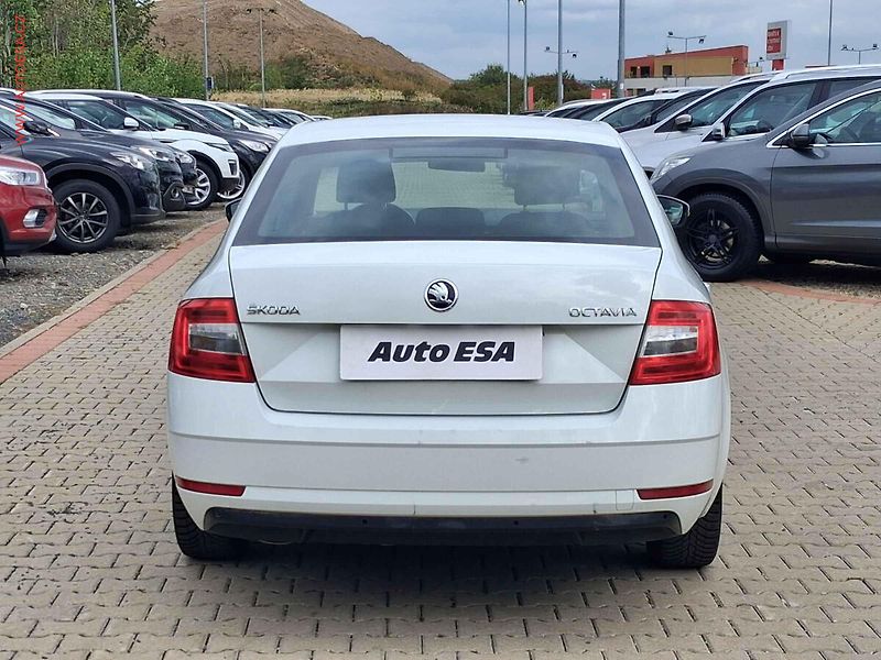 Škoda Octavia (2019) 1.4 TSi, 2.maj,ČR, AC - fotka 5 z 18