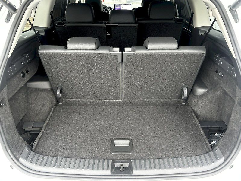 Škoda Kodiaq (2025) 2.0 TDI 142kW 4x4 DSG Exclusiv - fotka 32 z 35