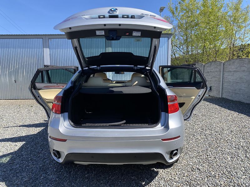 BMW X6 4.0D 4x4 310PS FULL CZ DPH 1A! - fotka 136 z 166