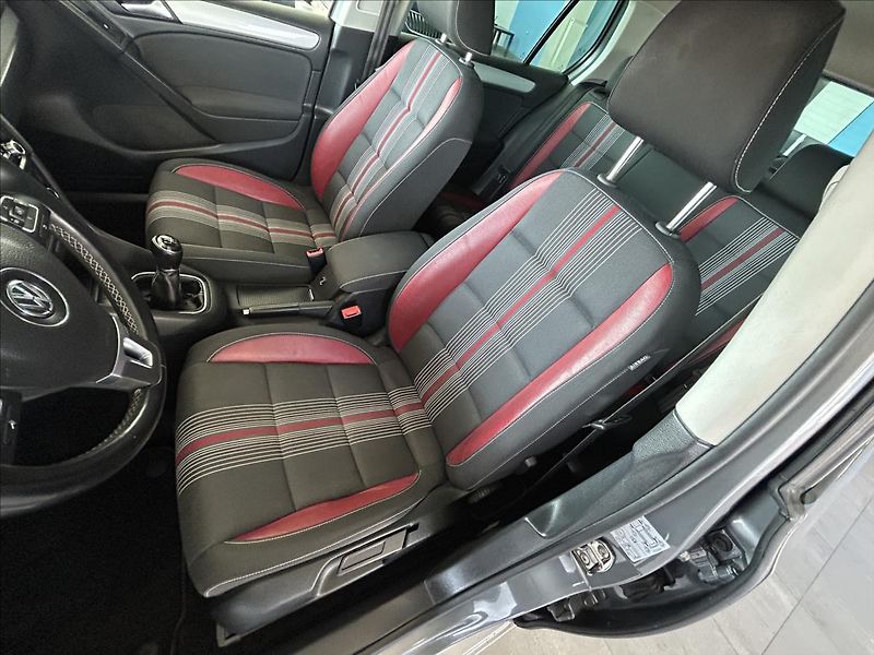 Volkswagen Golf 1,2   TSI,SERVISKA,MATCH - fotka 20 z 25
