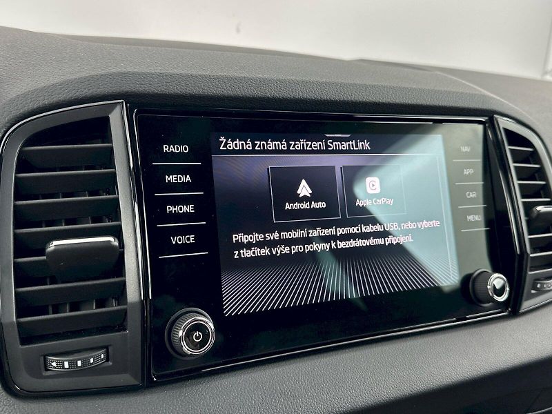 Škoda Karoq (2025) DSG 2.0TSI 140kW 4x4 SportLine - fotka 15 z 37