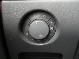 Opel Corsa (2008) 1.3CDTi, AC, výhřev sed - náhled 14